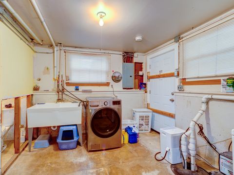 Tiny photo for 1416 Kings Road, Carpentersville, IL 60110 (MLS # 12549832)