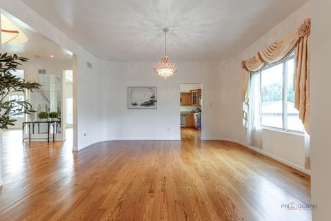 Tiny photo for 20772 N William Avenue, Lincolnshire, IL 60069 (MLS # 12546535)