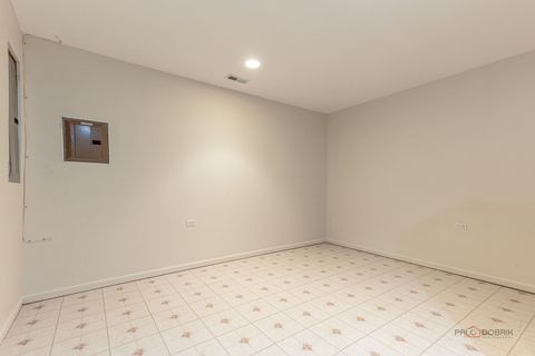 Tiny photo for 20772 N William Avenue, Lincolnshire, IL 60069 (MLS # 12546535)