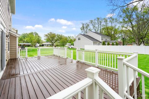 Tiny photo for 1551 E Olive Street, Palatine, IL 60074 (MLS # 12632902)