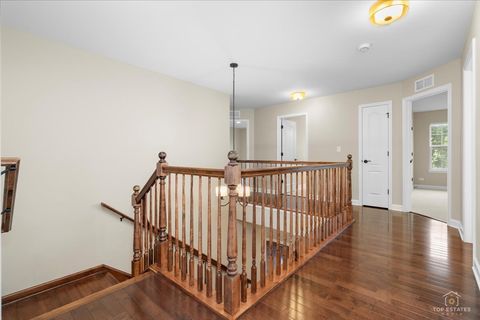 Tiny photo for 1551 E Olive Street, Palatine, IL 60074 (MLS # 12632902)