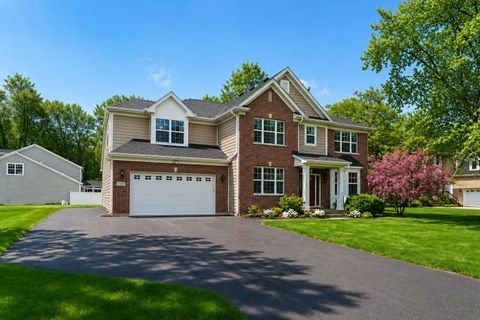 Tiny photo for 1551 E Olive Street, Palatine, IL 60074 (MLS # 12632902)