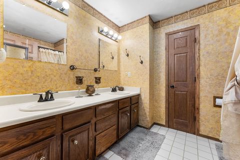 Tiny photo for 110 Andrea Court, Cleveland, IL 61241 (MLS # 12569086)