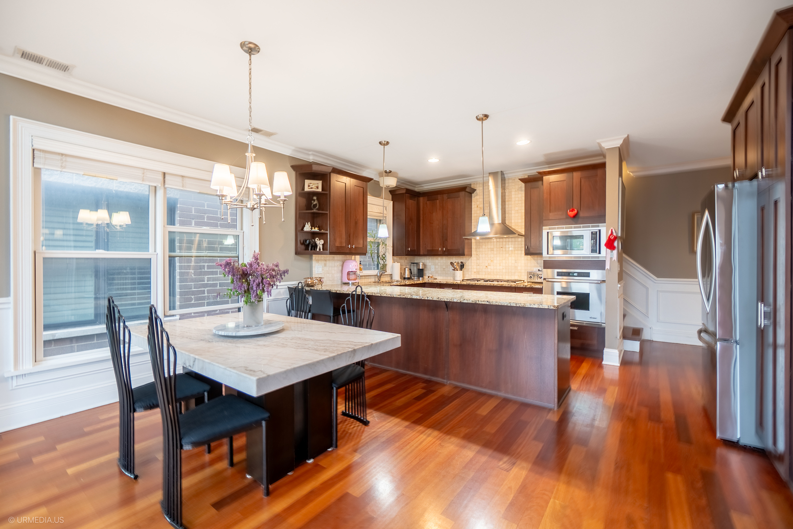 3709 N ASHLAND Avenue 3N