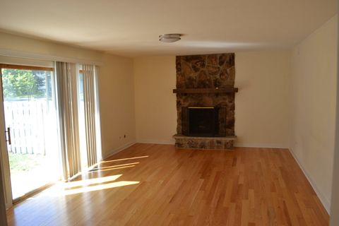 Tiny photo for 419 Charlestown Drive, Bolingbrook, IL 60440 (MLS # 12470049)