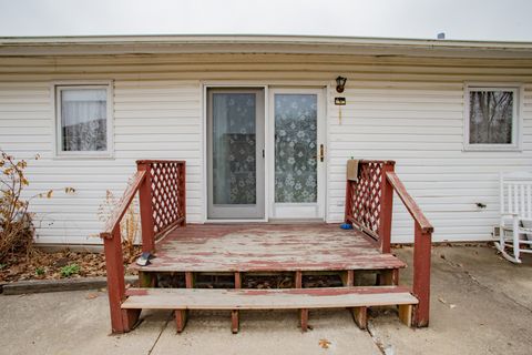 Tiny photo for 967 Grissom Trail, Elk Grove Village, IL 60007 (MLS # 12591450)