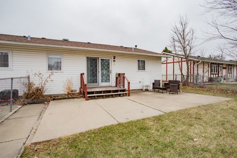 Tiny photo for 967 Grissom Trail, Elk Grove Village, IL 60007 (MLS # 12591450)