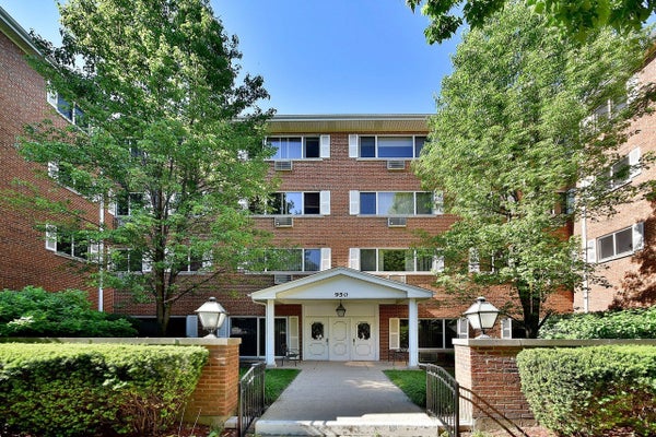 950 WASHINGTON BLVD APT 302, OAK PARK, IL 60302 - Image ca5a3d2330d10504938e2a2fcb2d58e3/1908053058