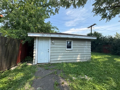 Tiny photo for 14929 Edbrooke Avenue, Dolton, IL 60419 (MLS # 12707344)