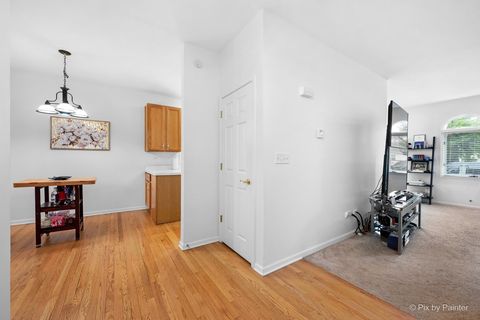 Tiny photo for 266 Charlotte Court, Cary, IL 60013 (MLS # 12605857)