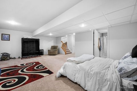 Tiny photo for 266 Charlotte Court, Cary, IL 60013 (MLS # 12605857)