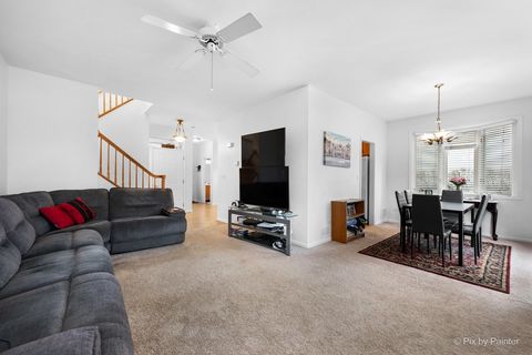 Tiny photo for 266 Charlotte Court, Cary, IL 60013 (MLS # 12605857)