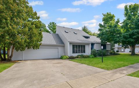 Tiny photo for 1914 Woodfield Road, Champaign, IL 61822 (MLS # 12487852)