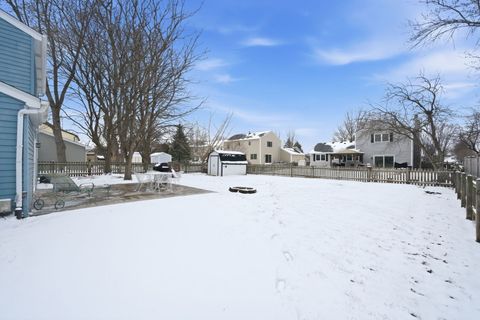 Tiny photo for 30W240 Leominster Court, Warrenville, IL 60555 (MLS # 12594755)