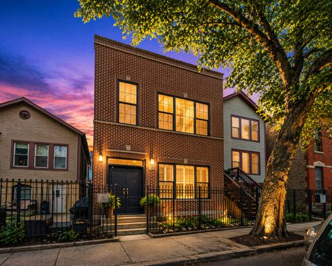 Photo of 1610 W Ohio Street, Chicago, IL 60622 (MLS # 12619936)