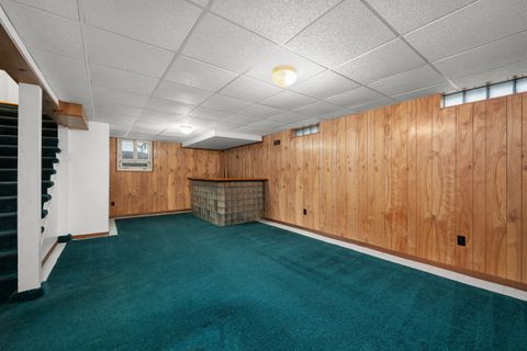 Tiny photo for 925 24th Street, Moline, IL 61265 (MLS # 12605118)