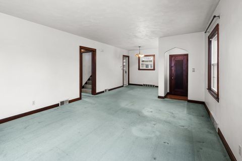 Tiny photo for 925 24th Street, Moline, IL 61265 (MLS # 12605118)