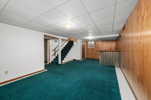 Tiny photo for 925 24th Street, Moline, IL 61265 (MLS # 12605118)