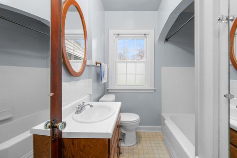 Tiny photo for 925 24th Street, Moline, IL 61265 (MLS # 12605118)