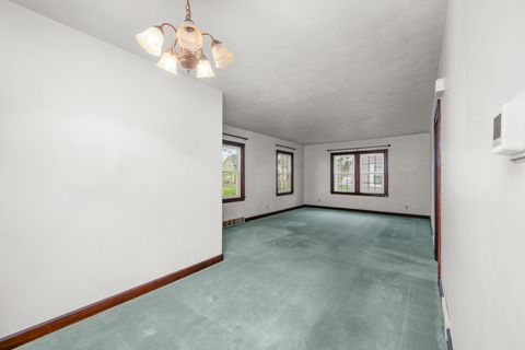 Tiny photo for 925 24th Street, Moline, IL 61265 (MLS # 12605118)