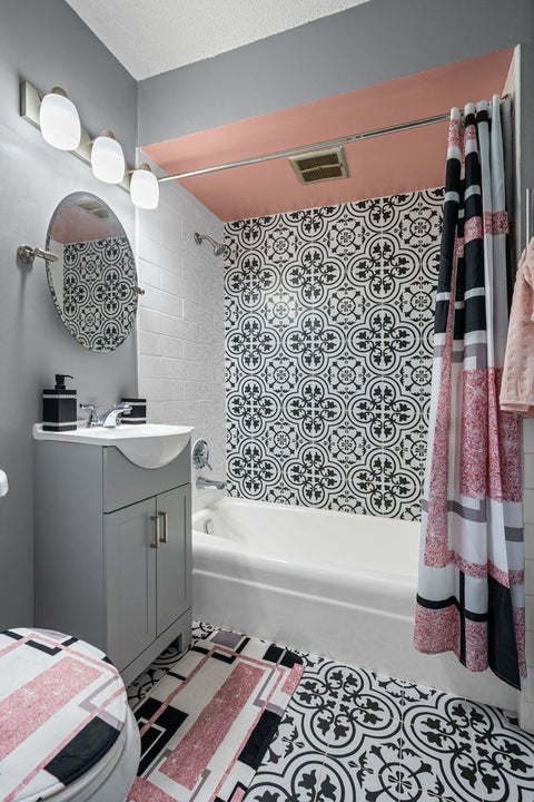 Tiny photo for 7234 W North Avenue #1005, Elmwood Park, IL 60707 (MLS # 12677821)