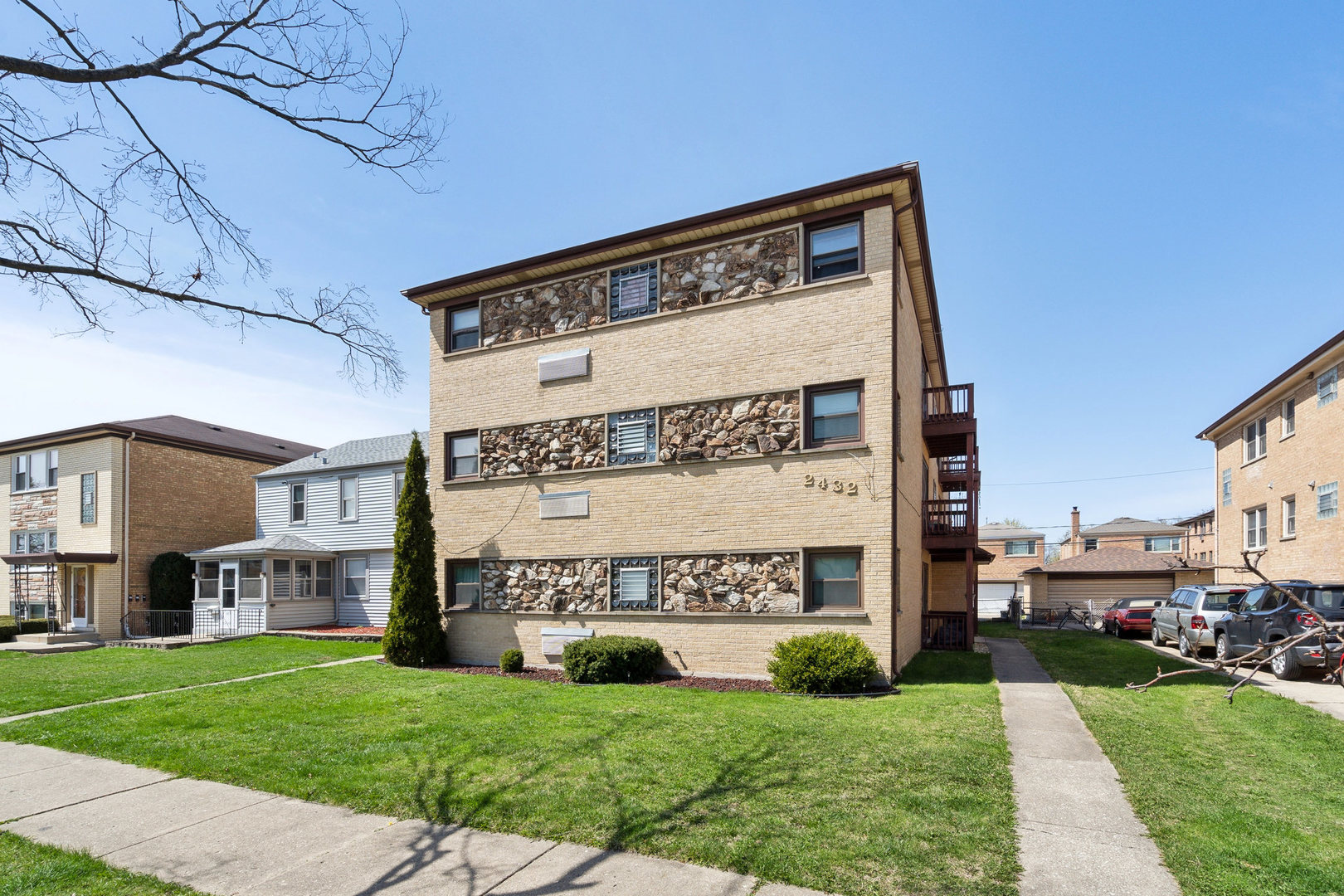 Listing image 2