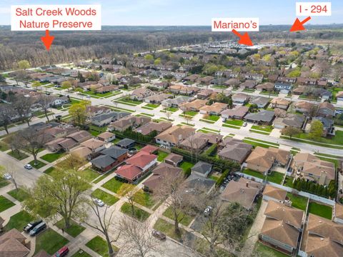 Tiny photo for Westchester, IL 60154 (MLS # 12616406)