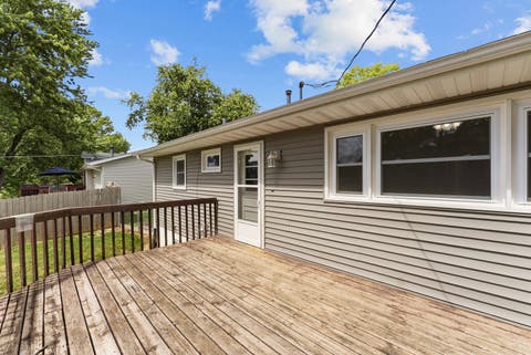 Tiny photo for 4233 Warren Street, Davenport, IA 52806 (MLS # 12663374)