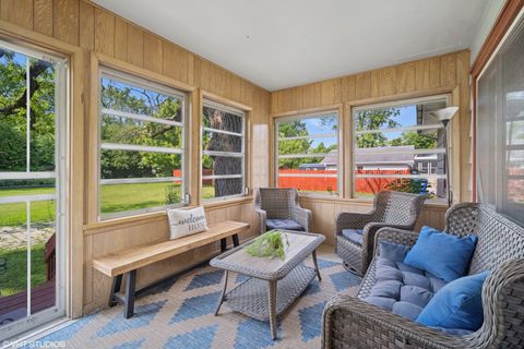 Tiny photo for 4363 W Kennedy Drive, Gurnee, IL 60031 (MLS # 12503791)