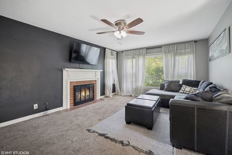 Tiny photo for 4363 W Kennedy Drive, Gurnee, IL 60031 (MLS # 12503791)