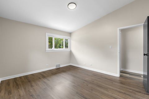 Tiny photo for 1140 Wallace Court, Chicago Heights, IL 60411 (MLS # 12746781)