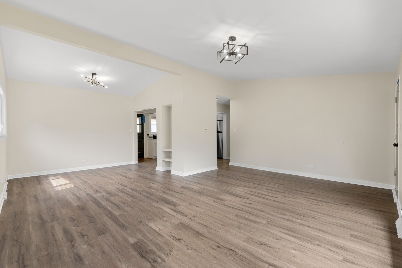 1140 Wallace Court