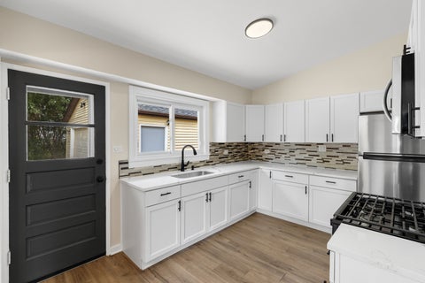 Tiny photo for 1140 Wallace Court, Chicago Heights, IL 60411 (MLS # 12746781)