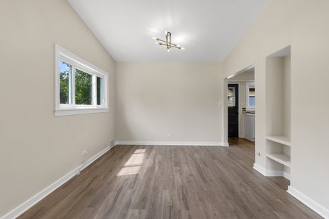 Tiny photo for 1140 Wallace Court, Chicago Heights, IL 60411 (MLS # 12746781)
