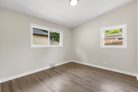 Tiny photo for 1140 Wallace Court, Chicago Heights, IL 60411 (MLS # 12746781)
