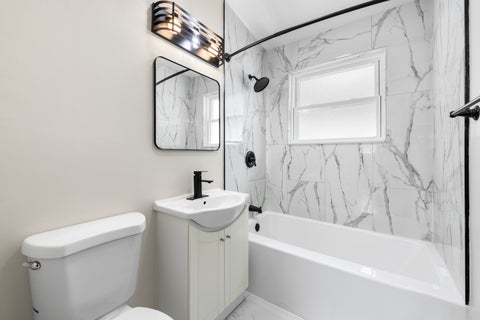 Tiny photo for 1140 Wallace Court, Chicago Heights, IL 60411 (MLS # 12746781)