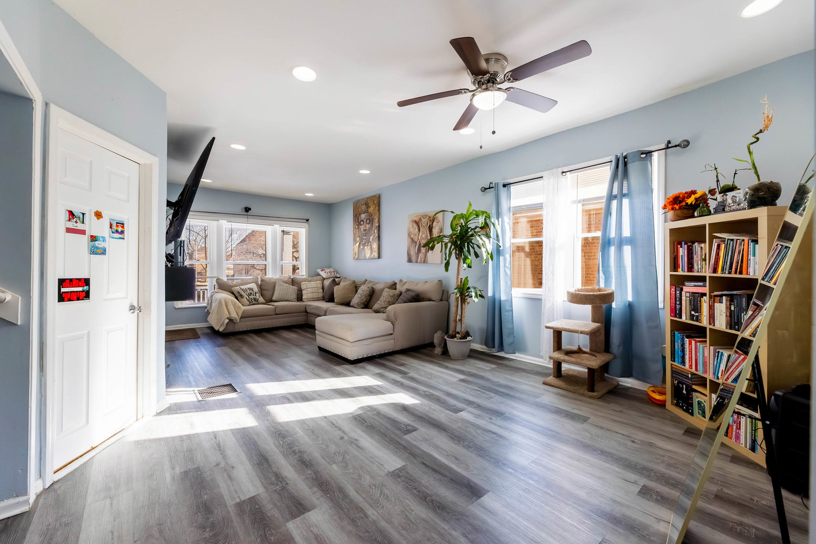 9020 S Carpenter Street