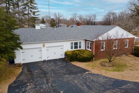 Tiny photo for West Frankfort, IL 62896 (MLS # 12556403)