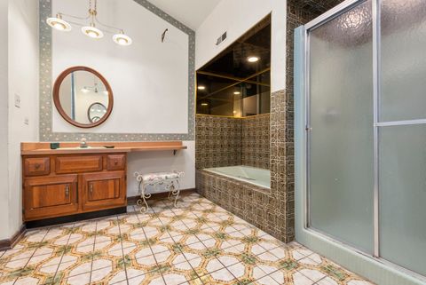 Tiny photo for 5608 S Gilbert Avenue, La Grange Highlands, IL 60525 (MLS # 12573088)