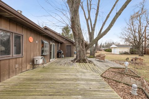 Tiny photo for 5608 S Gilbert Avenue, La Grange Highlands, IL 60525 (MLS # 12573088)