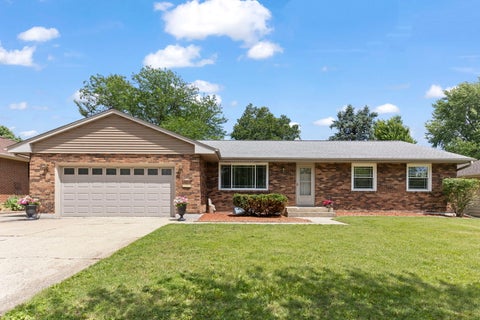 Photo of 1606 Carlisle Lane, DeKalb, IL 60115 (MLS # 12624922)