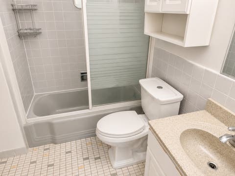 Tiny photo for 5701 N Sheridan Road #16N, Chicago, IL 60660 (MLS # 12684708)