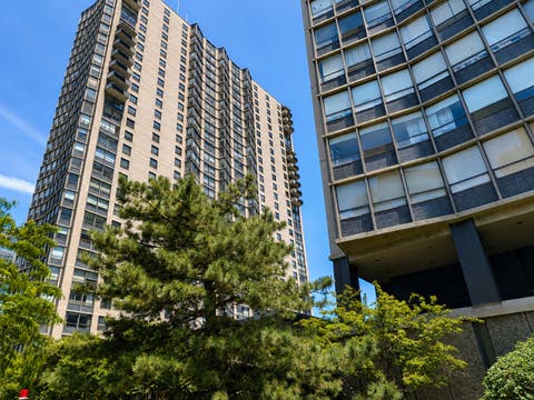 Tiny photo for 5701 N Sheridan Road #16N, Chicago, IL 60660 (MLS # 12684708)