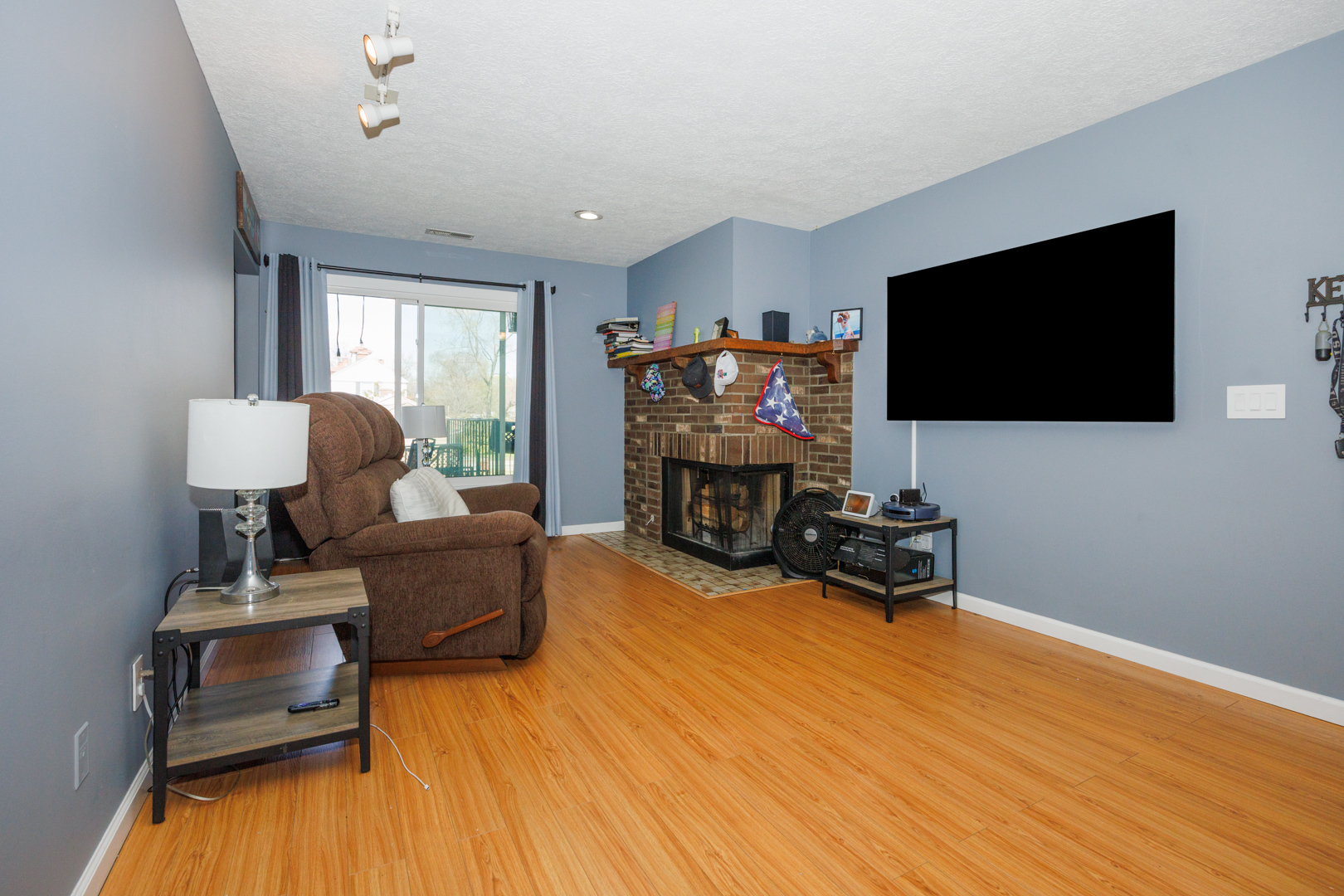 601 N Main Street 4N