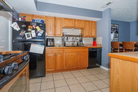 Tiny photo for 601 N Main Street #4N, Normal, IL 61761 (MLS # 12603986)