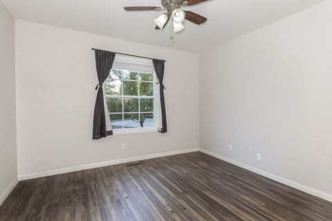Tiny photo for 502 W Jeffery Street, Cullom, IL 60929 (MLS # 12470200)