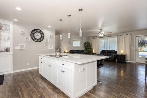 Tiny photo for 502 W Jeffery Street, Cullom, IL 60929 (MLS # 12470200)