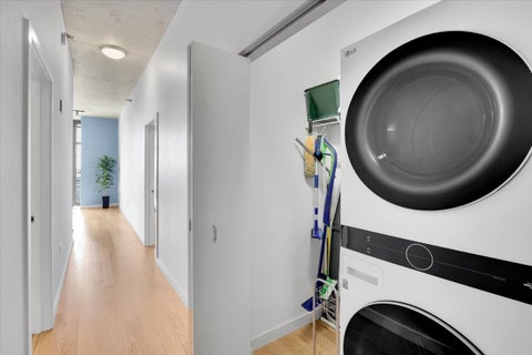 Tiny photo for 235 W Van Buren Street #2007, Chicago, IL 60607 (MLS # 12745800)