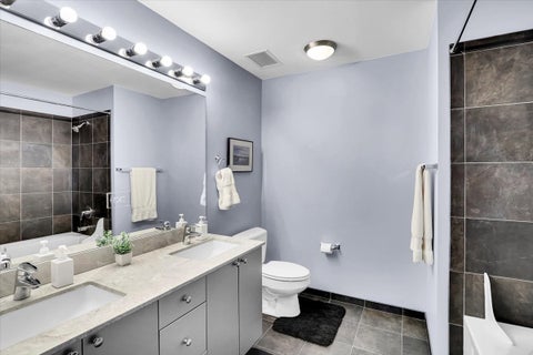 Tiny photo for 235 W Van Buren Street #2007, Chicago, IL 60607 (MLS # 12745800)