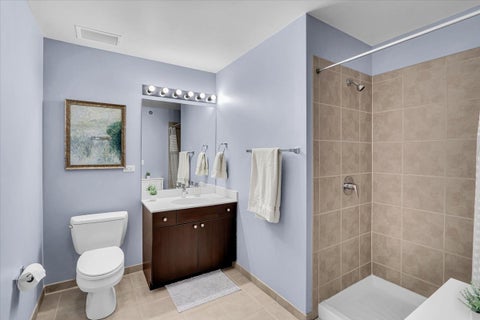 Tiny photo for 235 W Van Buren Street #2007, Chicago, IL 60607 (MLS # 12745800)